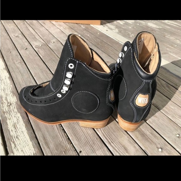 Wifa Street Extreme Roller Skate Boots 36.5 - Picture 1 of 2